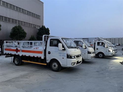 小型汽油廢機油廢電瓶運輸車車型推薦及電動防爆車應用解析